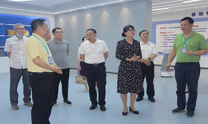 “落實支持政策，助推港澳臺僑企業高質量發展”